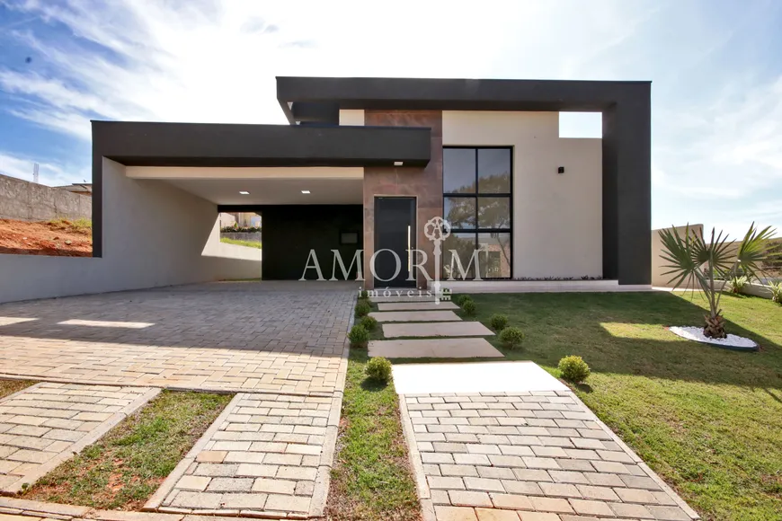 Foto 1 de Casa de Condomínio com 3 Quartos à venda, 232m² em Tanque, Atibaia