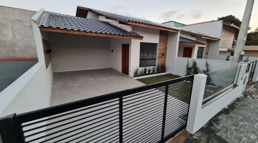 Foto 1 de Casa com 2 Quartos à venda, 93m² em Quinta Dos Acorianos, Barra Velha