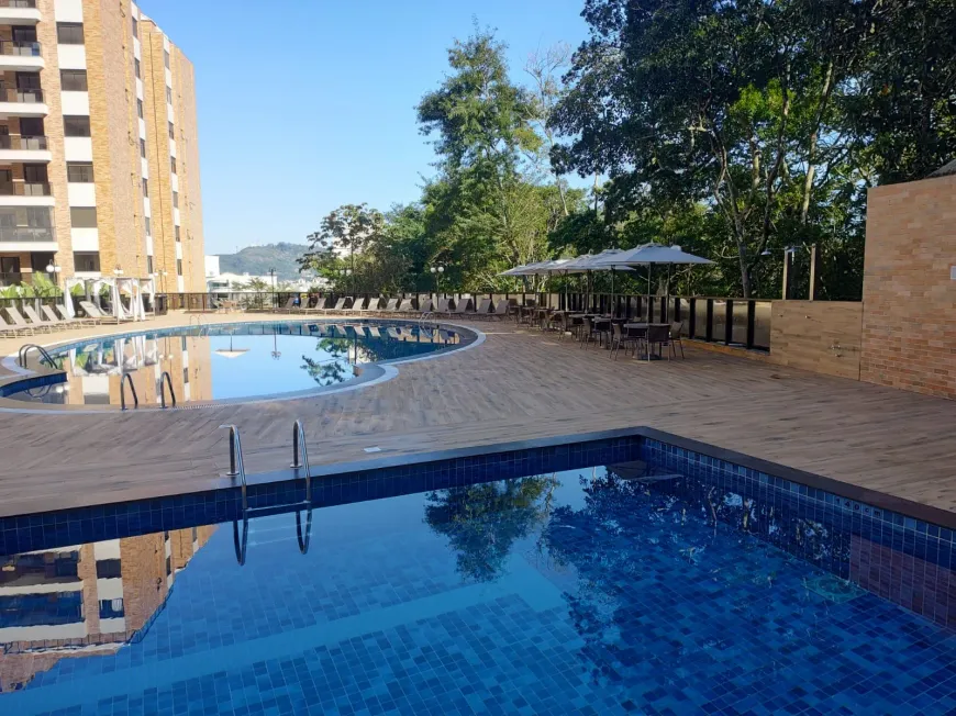 Foto 1 de Apartamento com 3 Quartos à venda, 108m² em Itacorubi, Florianópolis