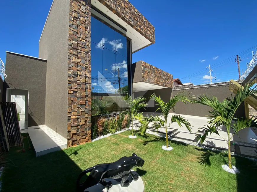 Foto 1 de Casa com 4 Quartos à venda, 230m² em Setor Faiçalville, Goiânia