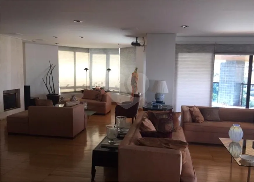 Foto 1 de Apartamento com 4 Quartos à venda, 450m² em Morumbi, São Paulo