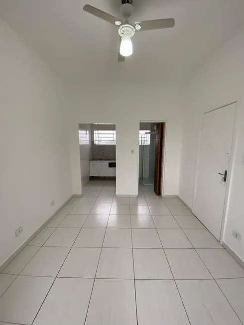 Foto 1 de Kitnet com 1 Quarto para alugar, 18m² em Centro, São Vicente