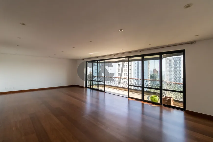 Foto 1 de Apartamento com 4 Quartos à venda, 295m² em Alto Da Boa Vista, São Paulo