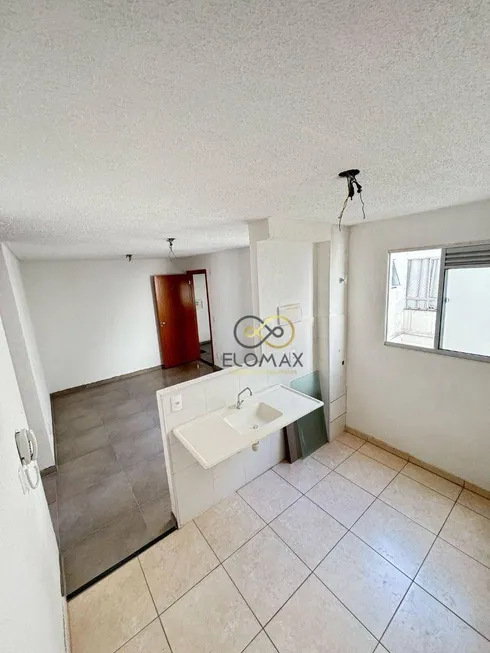 Foto 1 de Apartamento com 2 Quartos à venda, 43m² em Água Chata, Guarulhos