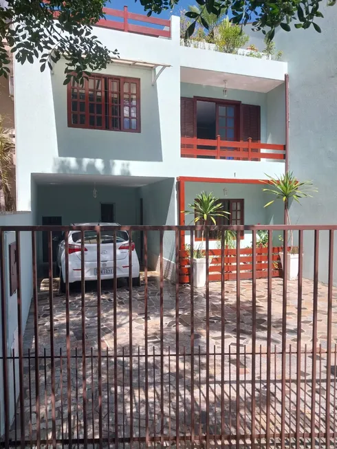 Foto 1 de Casa com 3 Quartos à venda, 192m² em Bom Retiro, Curitiba