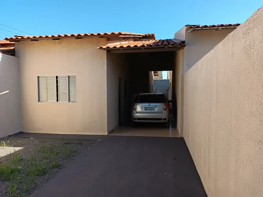 Foto 1 de Casa com 2 Quartos à venda, 85m² em Setor Ponta Kayana, Trindade