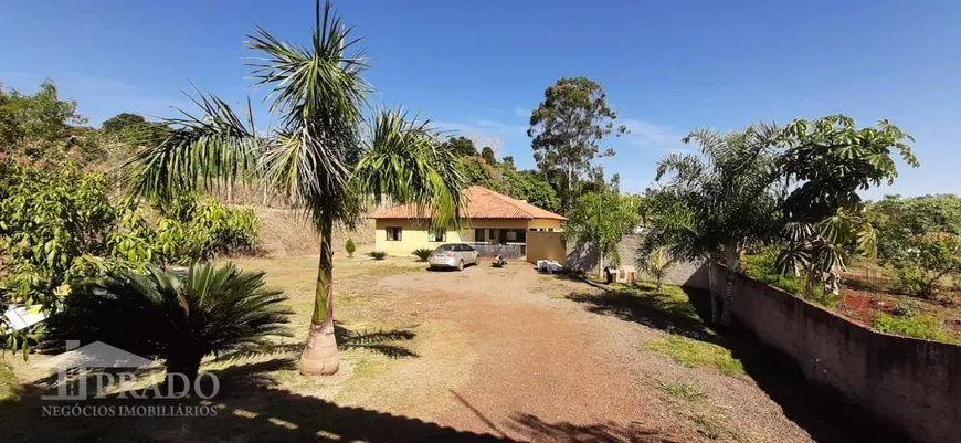 Foto 1 de Fazenda/Sítio com 3 Quartos à venda, 164m² em , Ibiporã