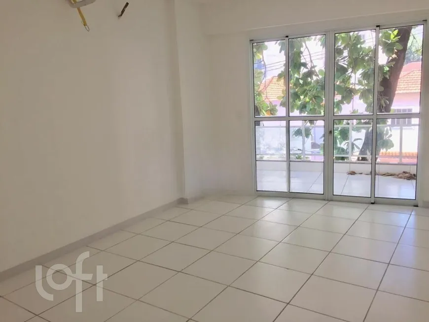 Foto 1 de Apartamento com 2 Quartos à venda, 70m² em Grajaú, Rio de Janeiro