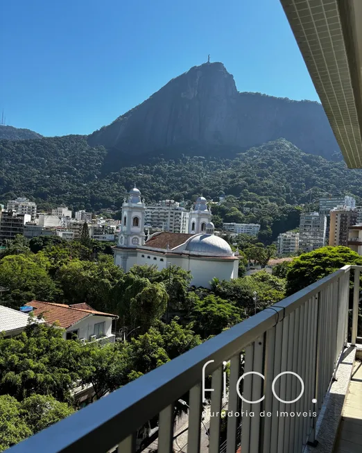 Foto 1 de Apartamento com 2 Quartos à venda, 94m² em Lagoa, Rio de Janeiro