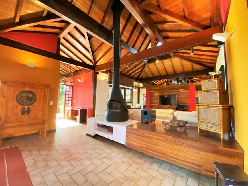 Foto 1 de Casa de Condomínio com 3 Quartos para alugar, 500m² em Parque Rincao, Cotia