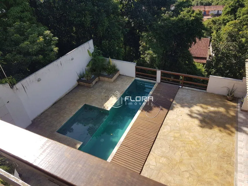 Foto 1 de Casa com 4 Quartos à venda, 220m² em Maria Paula, São Gonçalo