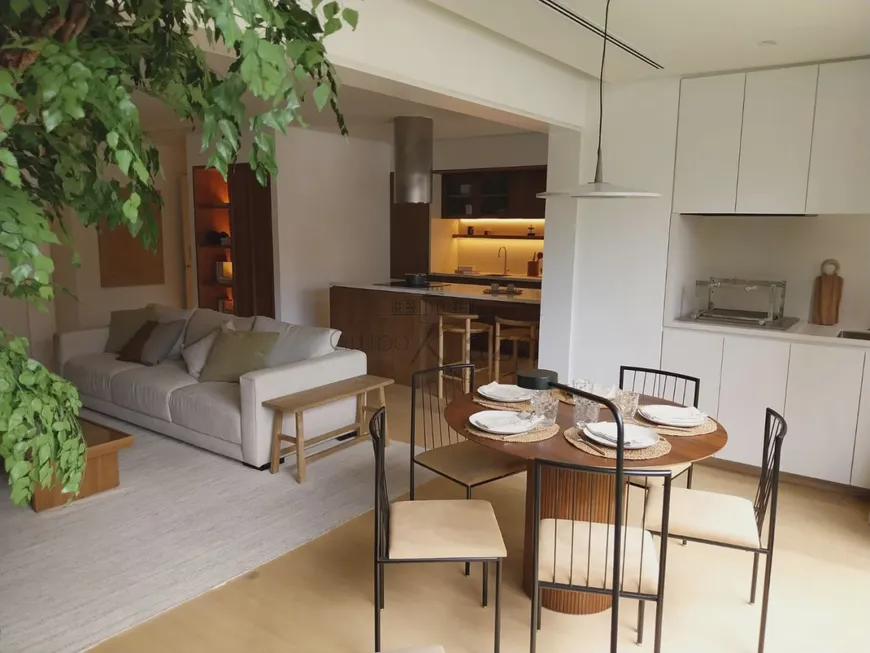 Foto 1 de Apartamento com 2 Quartos à venda, 95m² em Pinheiros, São Paulo