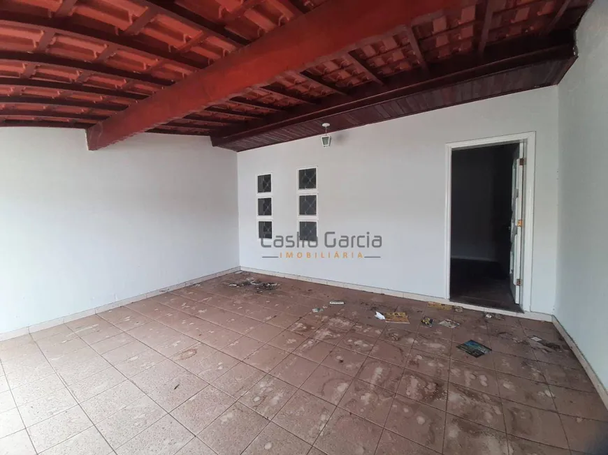 Foto 1 de Casa com 2 Quartos à venda, 123m² em Jardim Turmalinas , Santa Bárbara D'Oeste