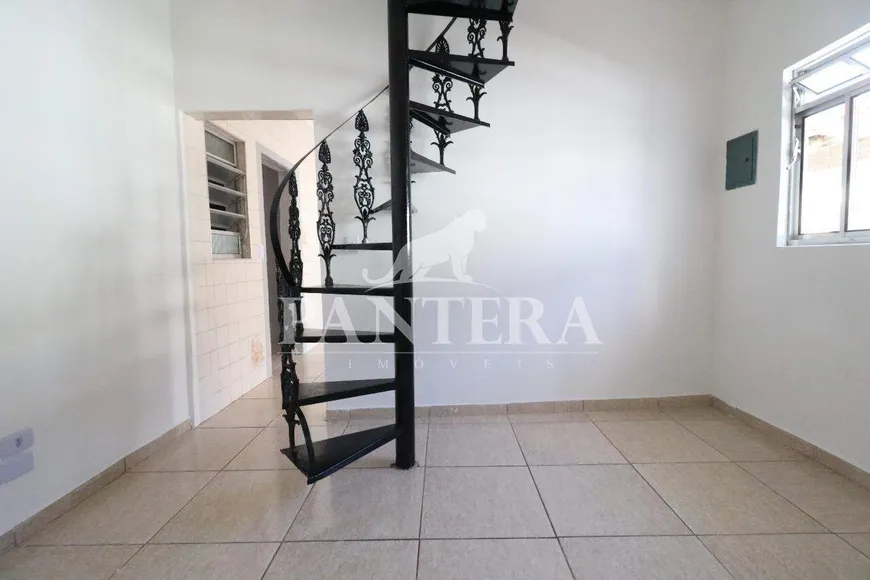 Foto 1 de Sobrado com 2 Quartos para alugar, 85m² em Vila Camilopolis, Santo André