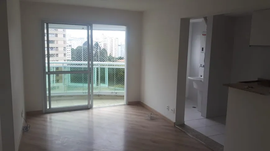 Foto 1 de Apartamento com 2 Quartos para alugar, 62m² em Consolação, São Paulo