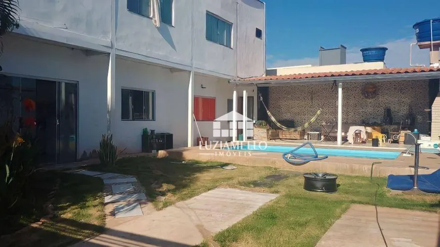 Foto 1 de Casa com 2 Quartos à venda, 130m² em Setor Habitacional Arniqueira, Brasília