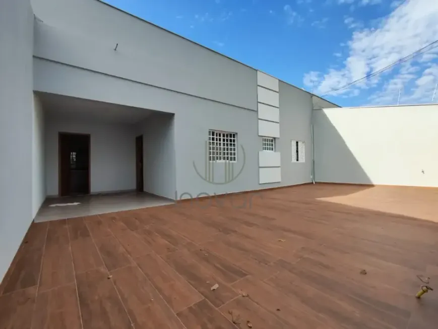 Foto 1 de Casa com 3 Quartos à venda, 84m² em Jardim Nacoes Unidas, Londrina