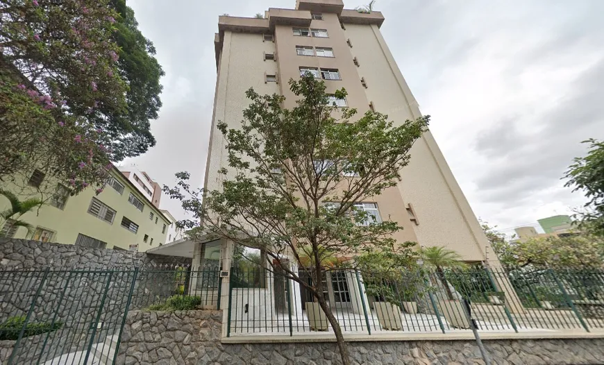 Foto 1 de Apartamento com 2 Quartos para alugar, 60m² em Santo Antônio, Belo Horizonte