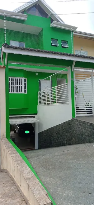 Foto 1 de Casa de Condomínio com 3 Quartos à venda, 239m² em Serpa, Caieiras