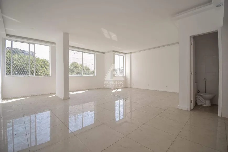 Foto 1 de Apartamento com 1 Quarto à venda, 65m² em Catete, Rio de Janeiro