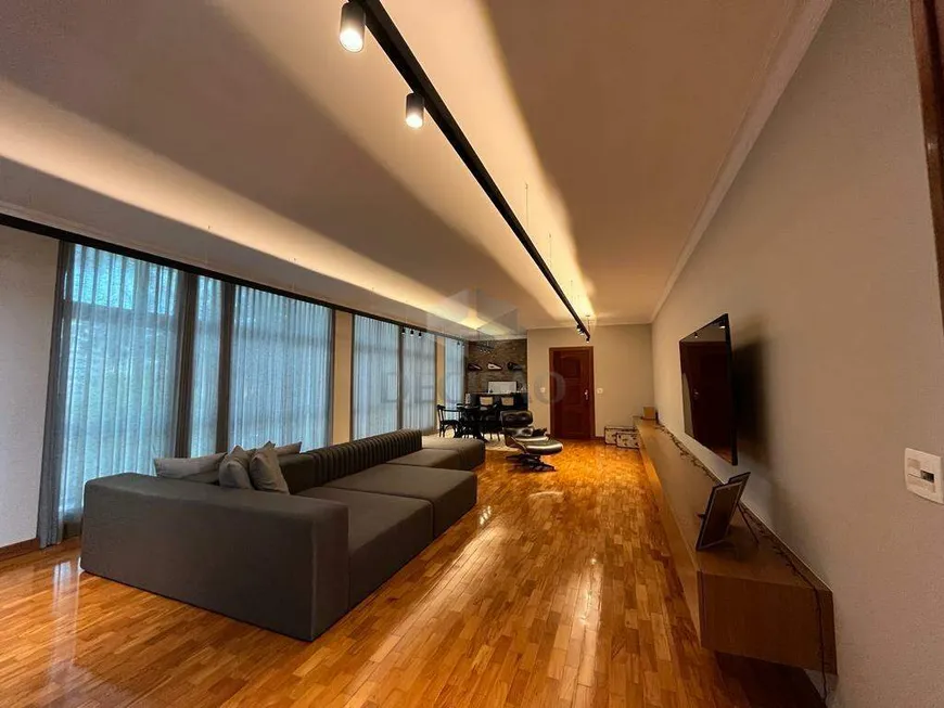 Foto 1 de Apartamento com 4 Quartos à venda, 300m² em Floresta, Belo Horizonte