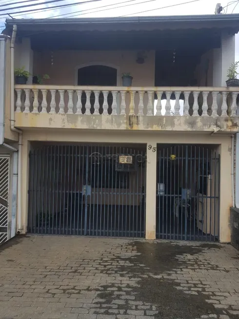 Foto 1 de Sobrado com 3 Quartos à venda, 190m² em Cidade Nova Jacarei, Jacareí