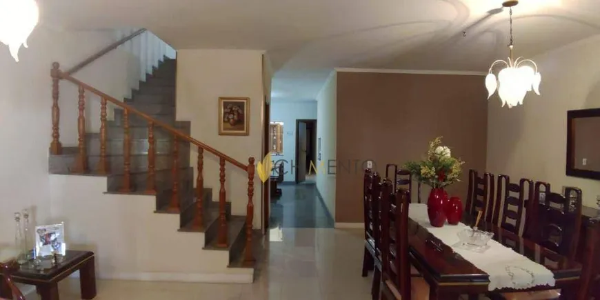 Foto 1 de Casa com 4 Quartos à venda, 320m² em Santa Teresinha, Santo André