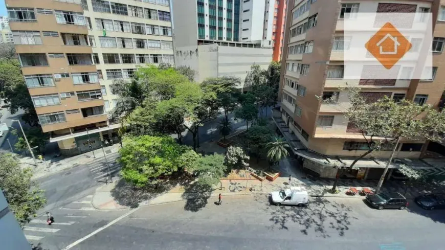 Foto 1 de Apartamento com 3 Quartos à venda, 90m² em Centro, Belo Horizonte