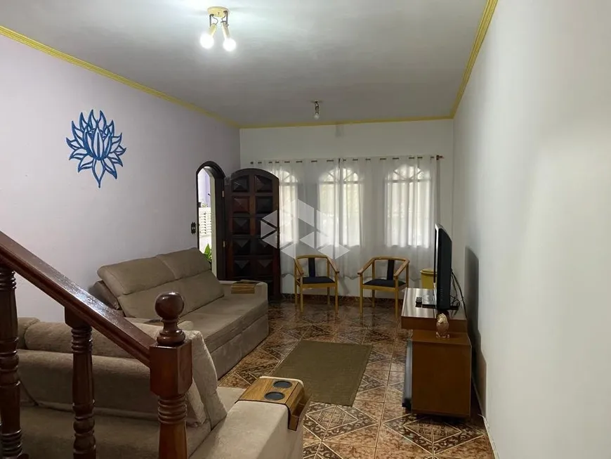 Foto 1 de Casa com 3 Quartos à venda, 306m² em Parque Renato Maia, Guarulhos