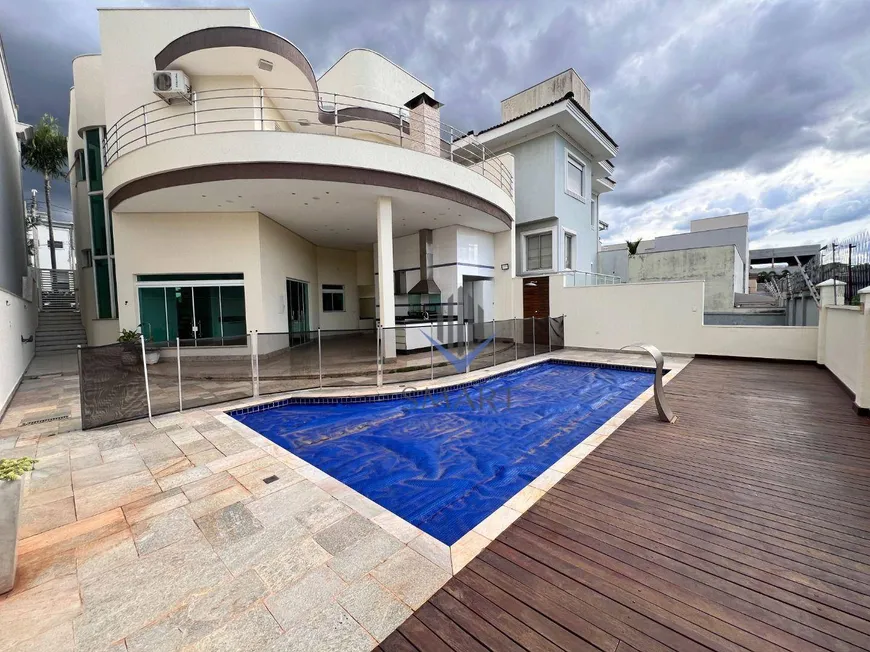 Foto 1 de Casa de Condomínio com 3 Quartos para alugar, 330m² em Jardim Tripoli, Americana