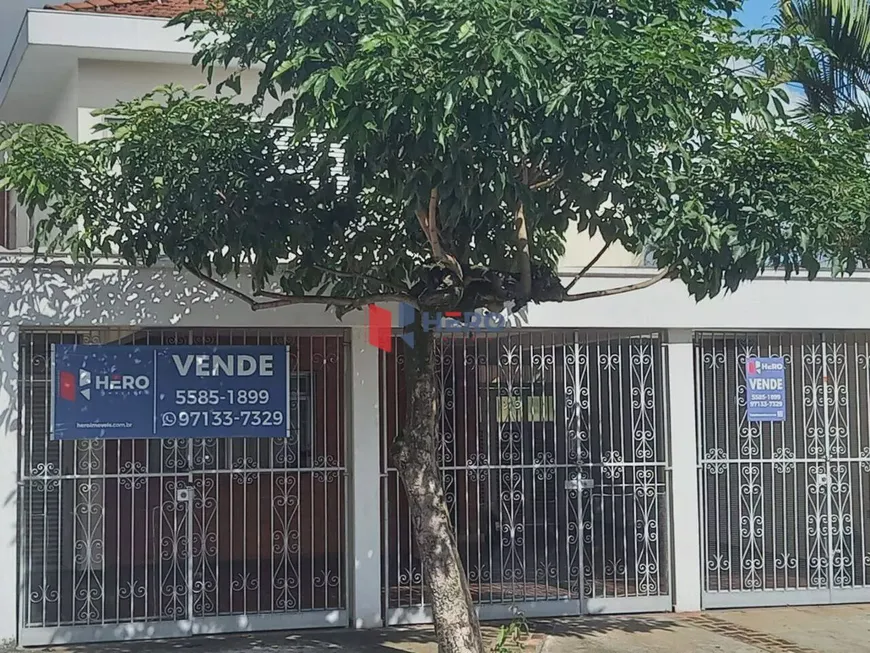 Foto 1 de Sobrado com 3 Quartos à venda, 387m² em Indianópolis, São Paulo