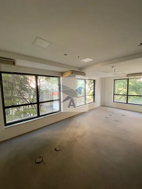 Foto 1 de Sala Comercial para alugar, 227m² em Vila Olímpia, São Paulo