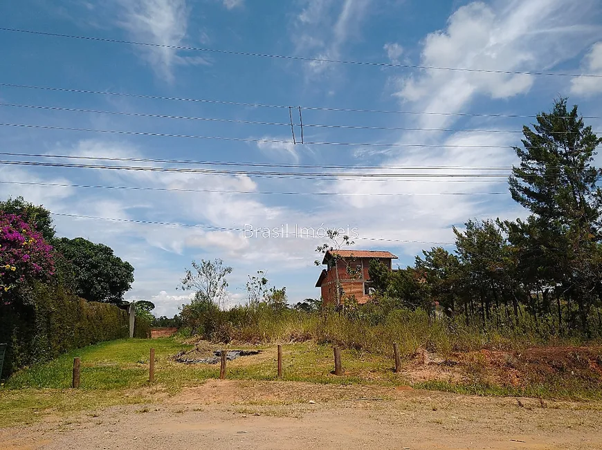 Foto 1 de Lote/Terreno à venda, 978m² em Salvaterra, Juiz de Fora