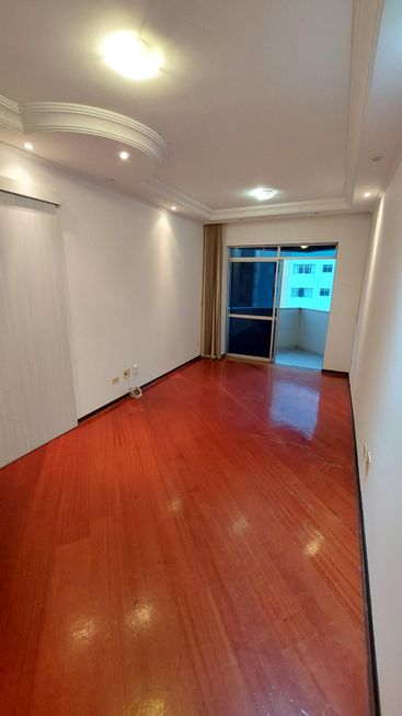 Apartamento na Rua Francisco Alves Guimarães, 160, Cristo Rei em Curitiba,  por R$ 1.400/Mês - Viva Real