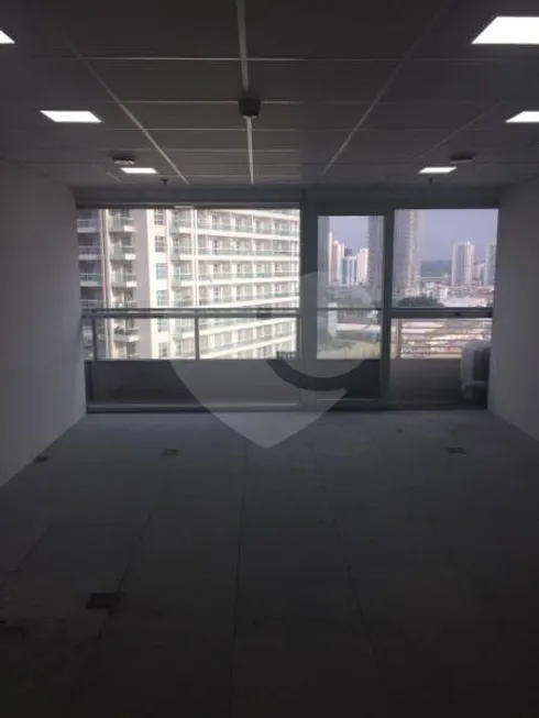 Foto 1 de Sala Comercial para alugar, 43m² em Chácara Santo Antônio, São Paulo
