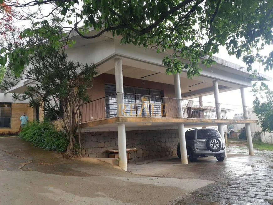 Foto 1 de Casa com 7 Quartos para venda ou aluguel, 980m² em Centro, Vinhedo