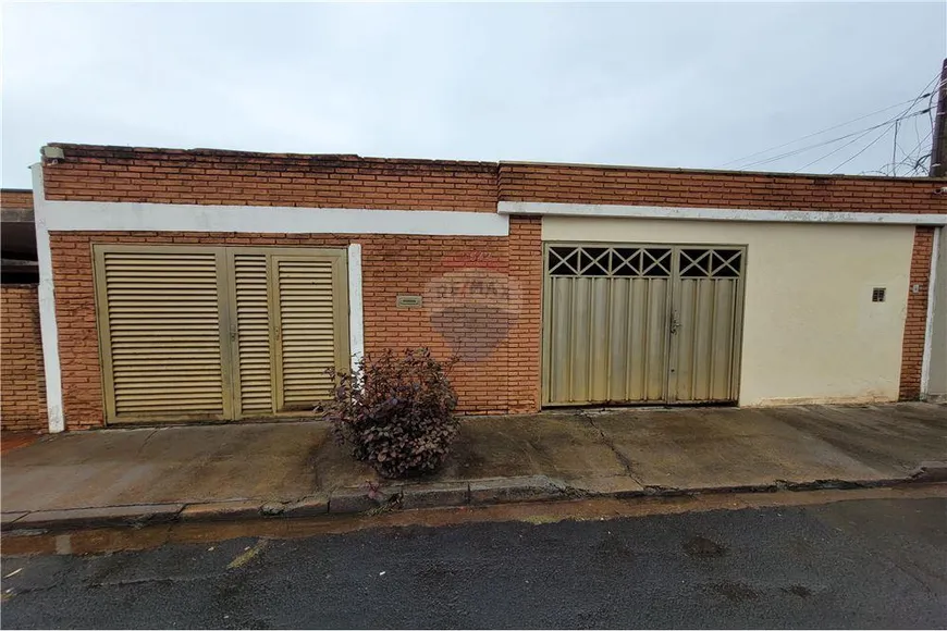 Foto 1 de Casa com 2 Quartos à venda, 80m² em Presidente Dutra, Ribeirão Preto