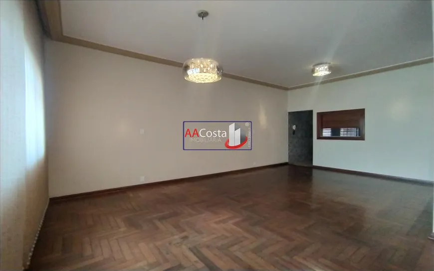 Foto 1 de Casa com 3 Quartos à venda, 314m² em Vila Totoli, Franca