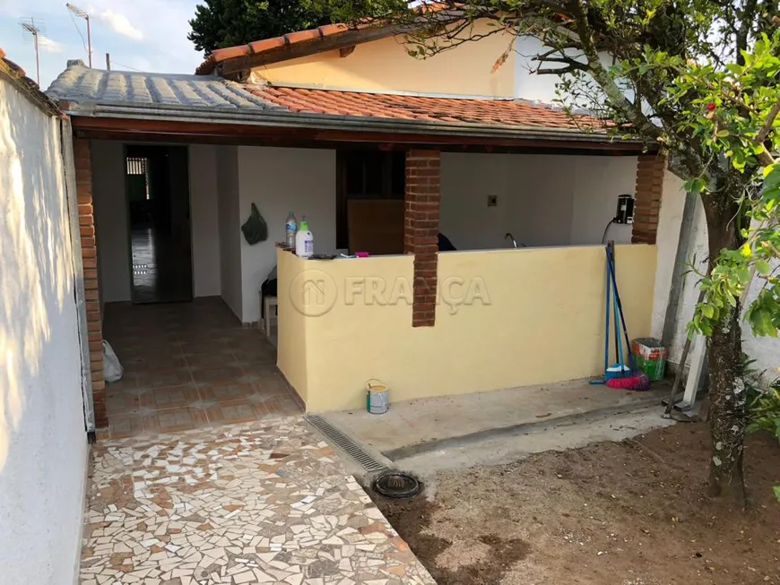 Foto 1 de Casa com 2 Quartos à venda, 122m² em Jardim Maria Amelia, Jacareí