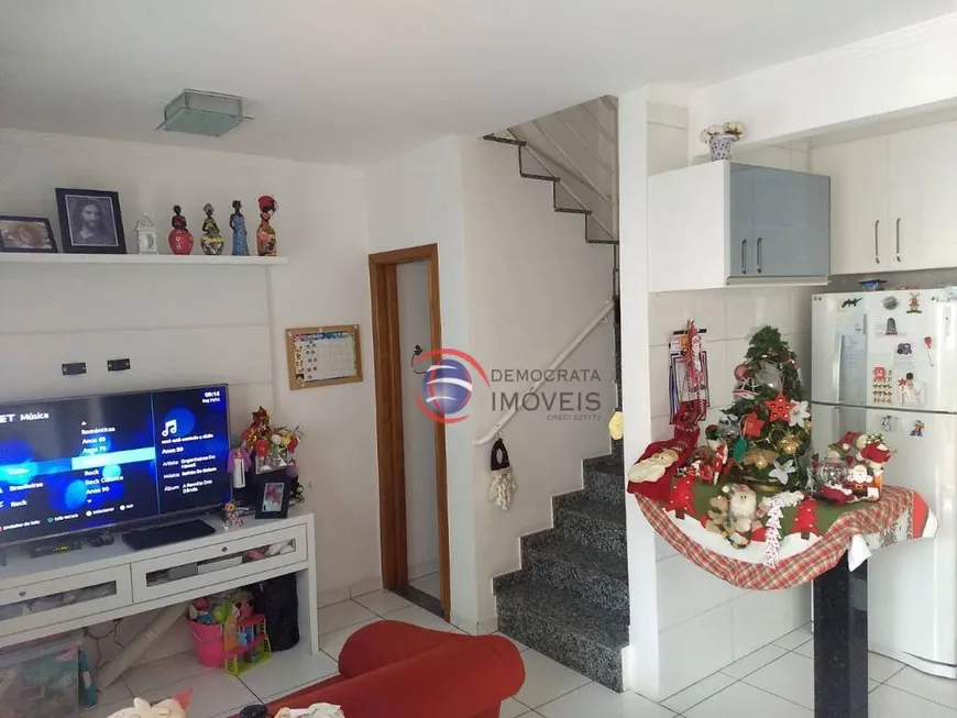 Foto 1 de Casa de Condomínio com 2 Quartos à venda, 90m² em Vila America, Santo André