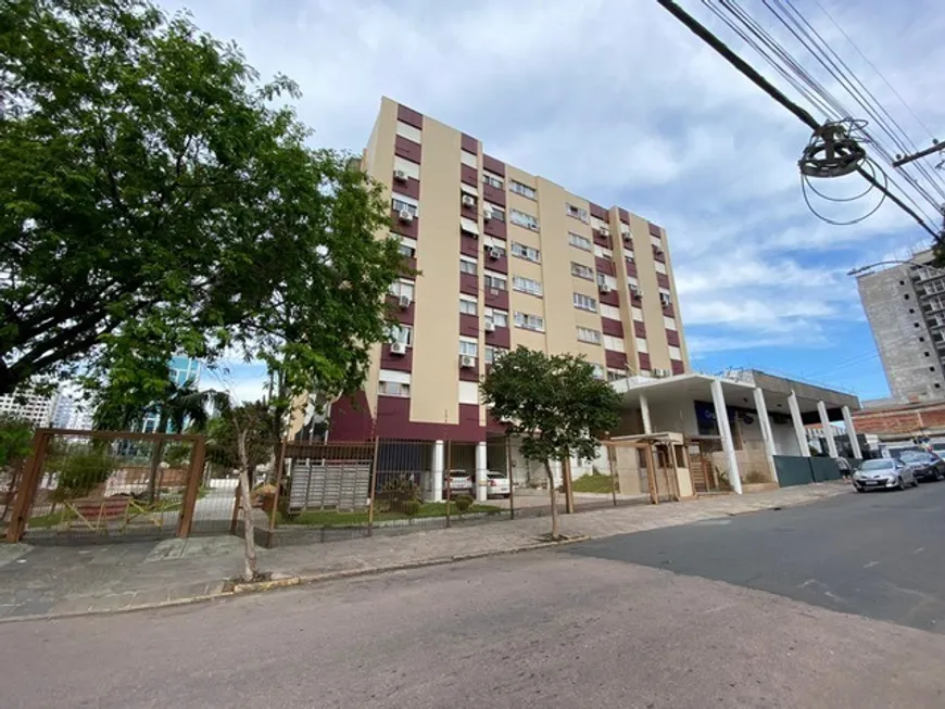 Foto 1 de Apartamento com 3 Quartos à venda, 93m² em Jardim Lindóia, Porto Alegre