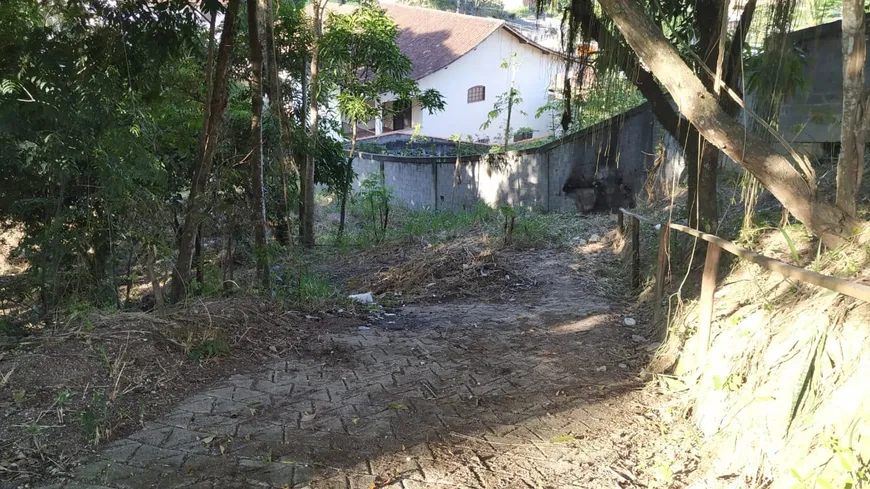 Foto 1 de Lote/Terreno à venda, 1321m² em Maria Paula, Niterói