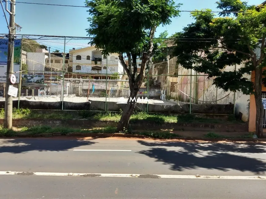 Foto 1 de Lote/Terreno à venda, 1270m² em Mercês, Uberaba