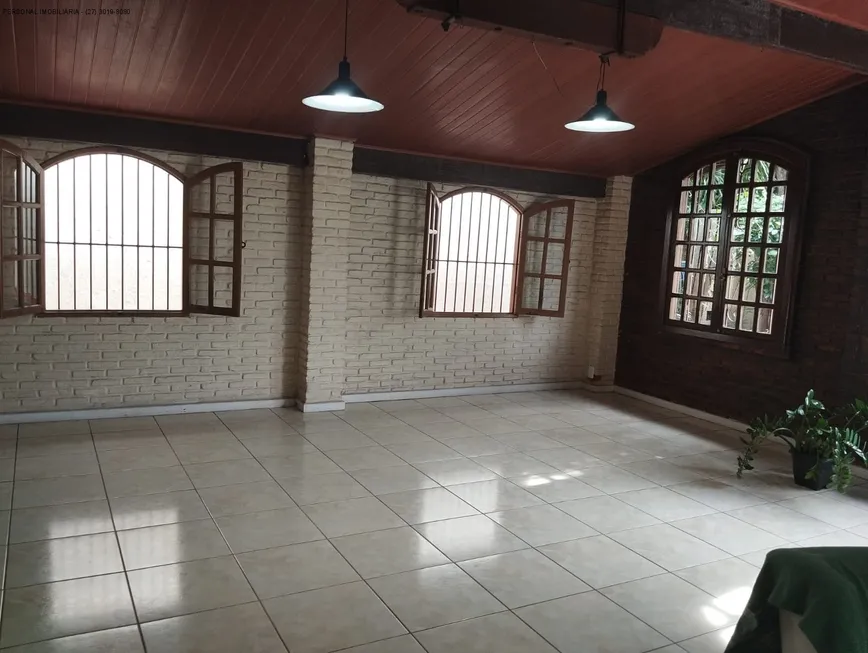 Foto 1 de Casa com 4 Quartos à venda, 300m² em Jardim Camburi, Vitória