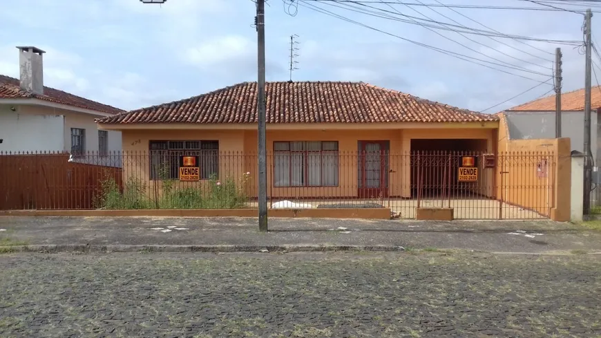Foto 1 de Casa com 3 Quartos à venda, 180m² em Jardim Carvalho, Ponta Grossa