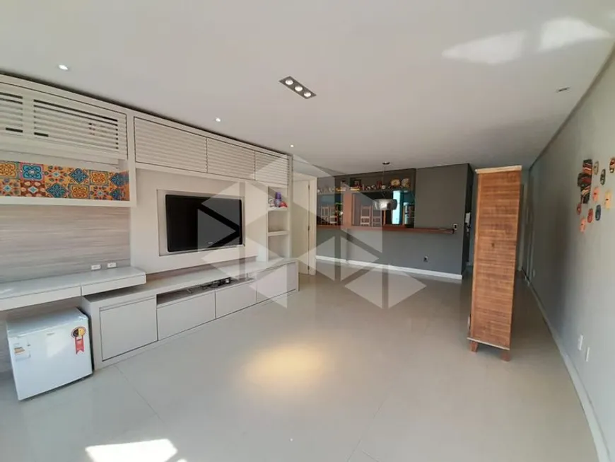 Foto 1 de Apartamento com 2 Quartos para alugar, 85m² em Auxiliadora, Porto Alegre