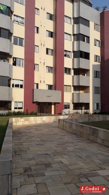 Foto 1 de Apartamento com 3 Quartos à venda, 104m² em Cabral, Curitiba