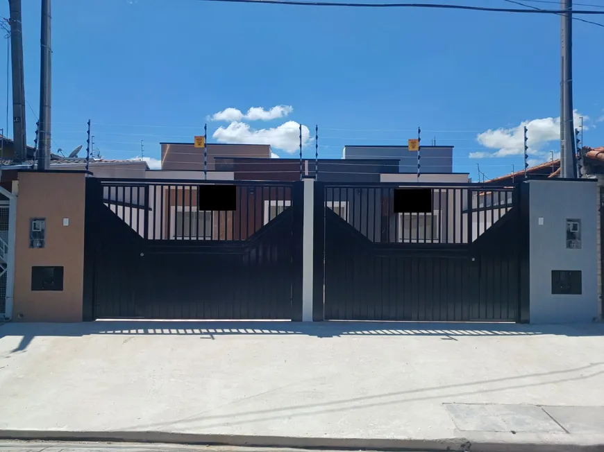 Foto 1 de Casa com 2 Quartos à venda, 68m² em Parque Urupês, Taubaté