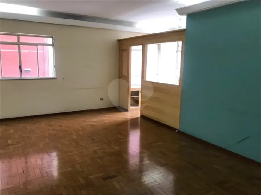 Foto 1 de Apartamento com 3 Quartos à venda, 200m² em Bela Vista, São Paulo