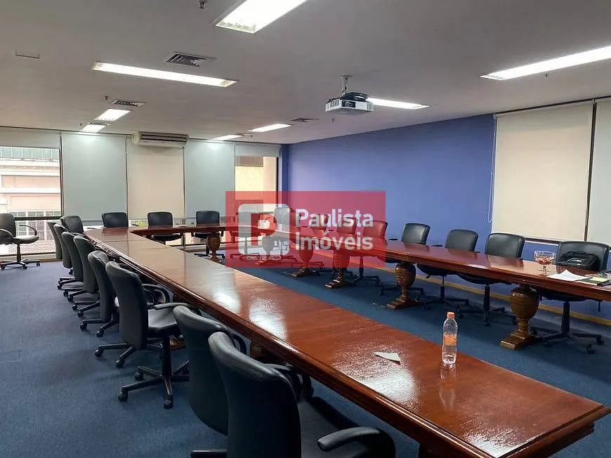 Foto 1 de Sala Comercial para alugar, 251m² em Vila Olímpia, São Paulo